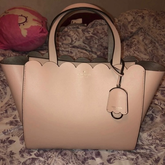 Kate Spade Purse - Picture 1 of 6